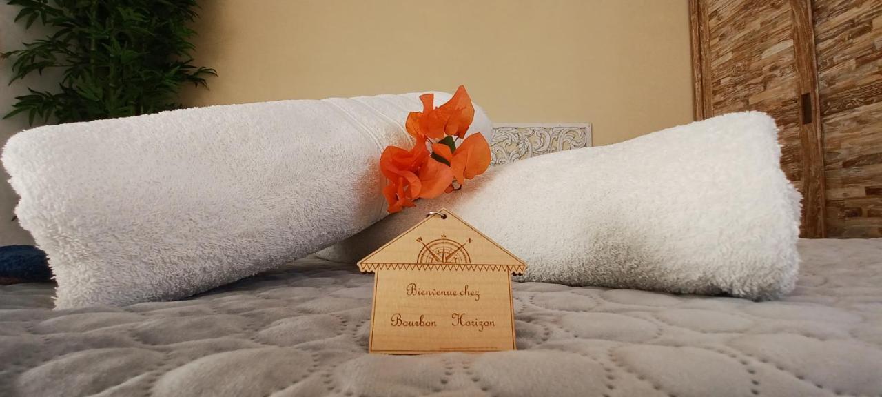 Bourbon Horizon Apartment Ла Посесион Екстериор снимка