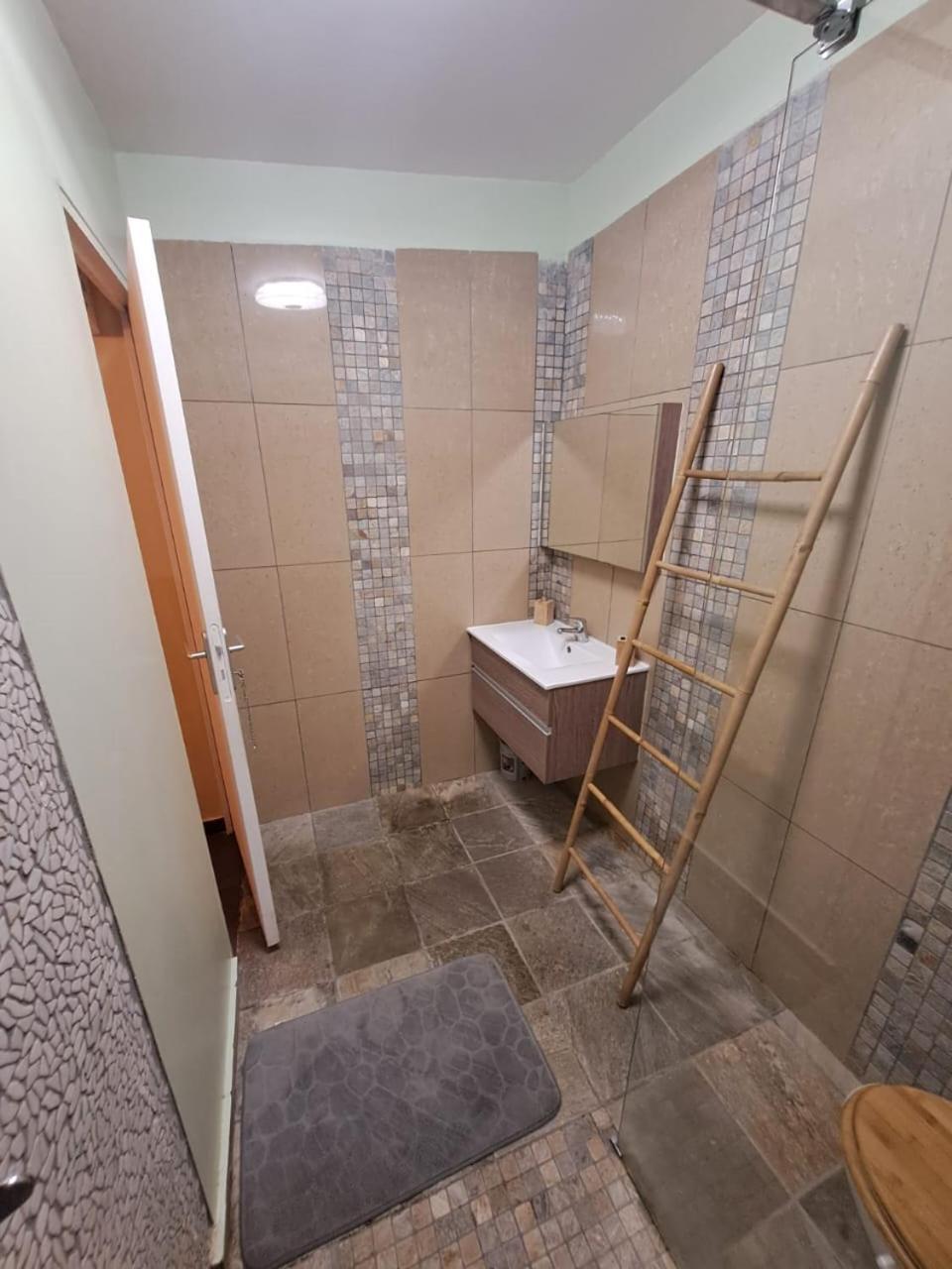 Bourbon Horizon Apartment Ла Посесион Екстериор снимка